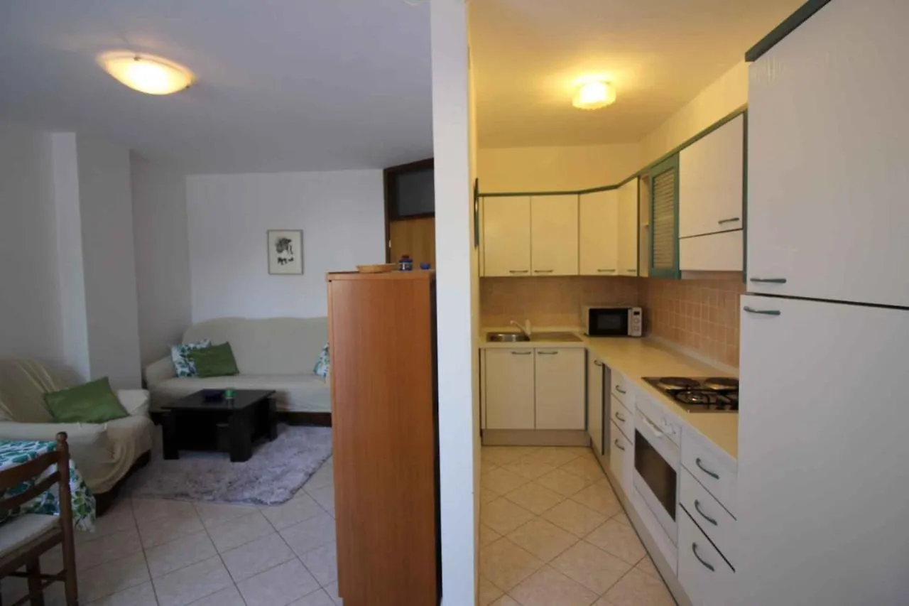 Apartment In Porec/Istrien 36682 Croatia